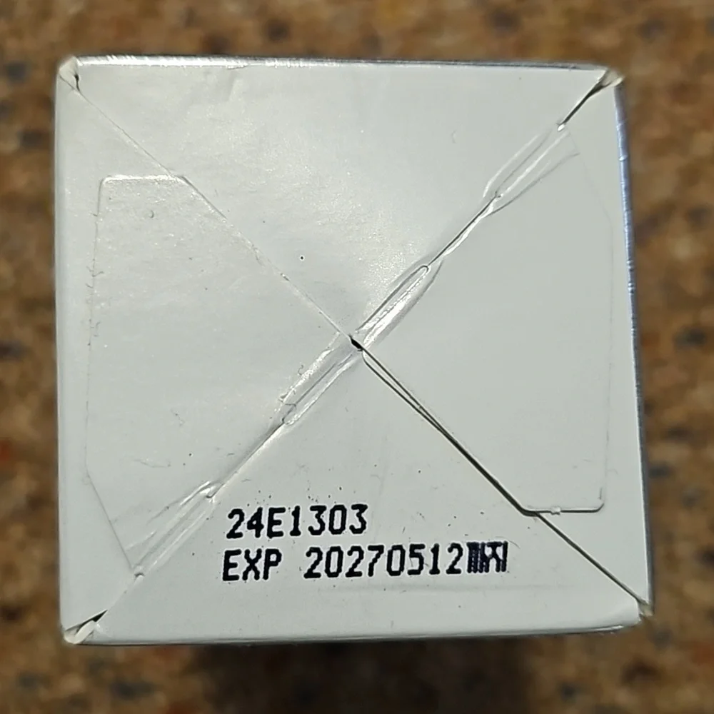 NEW!! CG Toning Serum w/ Glutathione,Mulberry, and Niacinamide! - Picture 5 of 6